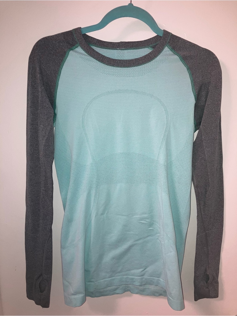 lululemon athletica Mint Body with Charcoal Raglan Long Sleeve Crew